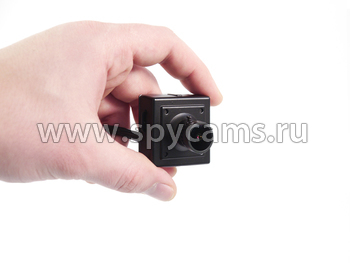 Джанна Майклс үлкен пениске отырады және секіре бастайды